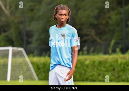 Landore, Swansea, Galles. 31 agosto 2024. Leon Osaghae del Coventry City dopo il match Under 18 Professional Development League tra Swansea City e Coventry City al JOMA High Performance Centre di Landore, Swansea, Galles, Regno Unito, il 31 agosto 2024. Crediti: Duncan Thomas/Majestic Media/Alamy Live News. Foto Stock