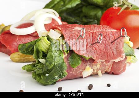 Roulade crude e vari ingredienti Foto Stock