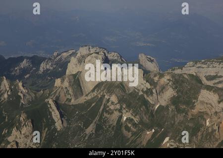 Vista dal Monte Santis. Hundstein, montagna della catena Alpstein Foto Stock