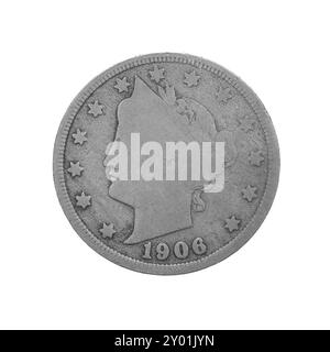 US 1906 Liberty Nickel, moneta americana da cinque centesimi. Isolato su bianco Foto Stock