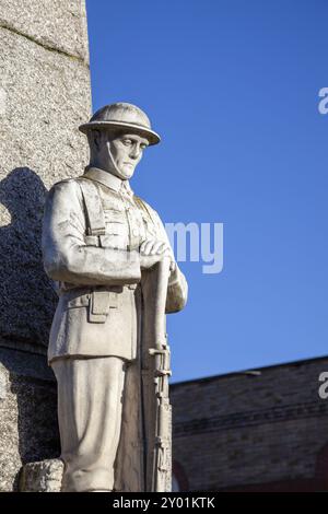 MARZO, CAMBRIDGESHIRE, Regno Unito, 23 NOVEMBRE : Statua della memoria nel marzo Cambridgeshire il 23 novembre 2012 Foto Stock