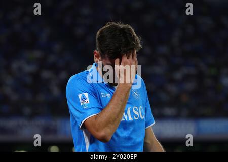 Napoli, Italia. 31 agosto 2024. Khvicha Kvaratskhelia della SSC Napoli ha sbattuto durante la partita di serie A tra il Napoli e il Parma calcio allo stadio Diego Armando Maradona di Napoli, 31 agosto 2024. Crediti: Insidefoto di andrea staccioli/Alamy Live News Foto Stock