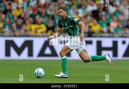 BREMA, GERMANIA - AGOSTO 31: Bre0 durante la partita di Bundesliga tra SV Werder Brema e Borussia Dortmund a Weserstadion il 31 agosto 2024 a Brema, Germania. © diebilderwelt / Alamy Stock Foto Stock