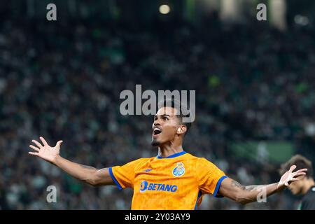 31 agosto 2024. Lisbona, Portogallo. L'attaccante di Porto dal Brasile Wenderson Galeno (13) in azione durante la partita del quarto giorno di Liga Portugal Betclic, Sporting CP vs FC Porto Credit: Alexandre de Sousa/Alamy Live News Foto Stock