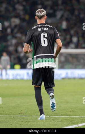 31 agosto 2024. Lisbona, Portogallo. Il difensore dello Sporting dal Belgio Zeno Debast (6) in azione durante la partita del 4 Matchday di Liga Portugal Betclic, Sporting CP vs FC Porto crediti: Alexandre de Sousa/Alamy Live News Foto Stock