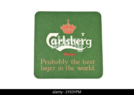 Vintage Carlsberg «probabilmente la migliore lager del mondo» birra mat drink Coaster – Galles, Regno Unito – 30 agosto 2024 Foto Stock