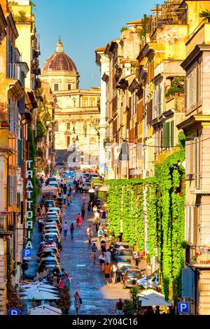 Veduta di via Panisperna, Roma, Italia Foto Stock