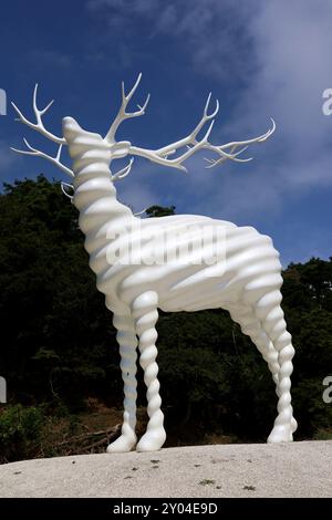 1° settembre 2024. Ishinomaki, Prefettura di Miyagi, Giappone. I dintorni di White Deer (Oshika), un'opera di Kohei Nawa. Foto Stock