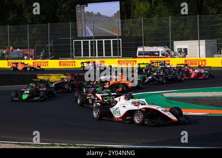 12 BOYA Mari (spa), Campos Racing, Dallara F3 2019, azione durante la decima prova del Campionato FIA di Formula 3 2024 dal 30 agosto al 1 settembre 2024 sull'autodromo Nazionale Monza, a Monza, Italia - foto Eric Alonso / DPPI Foto Stock