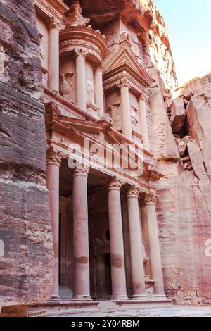 Il tesoro nell'antica città nabatea di petra, in giordania Foto Stock