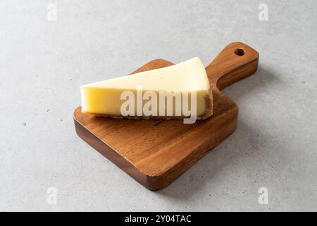 Caffè, torta, ibisco, limone, antipasto, panna di mandorle, mochashpenner, fragola cruda, bottiglia, pane con salsiccia, muffin, tiramisù, croissant, waffle, croissant Foto Stock