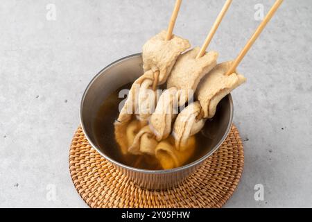 Soondae, cucina coreana, snack, torta di riso piccante, torta di riso fritta, zucca dolce, verdure, gamberetti, calamari, patate dolci, sotteok, pesce Foto Stock