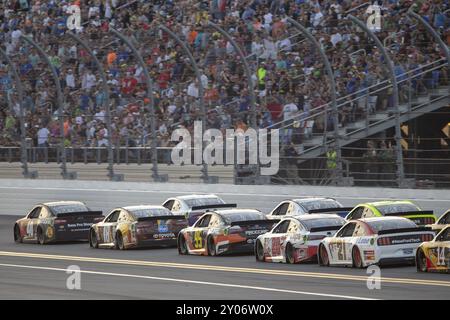 17 febbraio 2019, Daytona Beach, Florida, USA: Jamie McMurray (40) si batte per la posizione sul Daytona 500 al Daytona International Speedway in day to Foto Stock