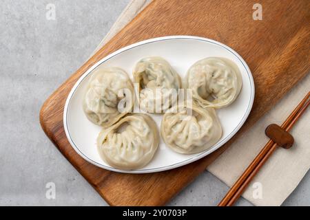 Cibo coreano, Pyongyang, gnocchi, spaghetti di grano saraceno freddo, bisso, Kaesong, fuoco a carbone, grigliato, piccante, maiale, e gnocchi re Foto Stock