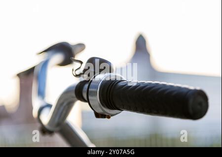 Manubrio per biciclette con campana con retroilluminazione diffusa Foto Stock