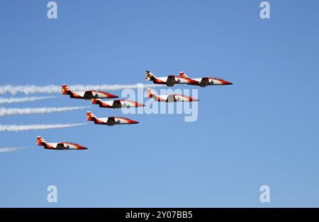 Spettacolo aereo rivolto Foto Stock