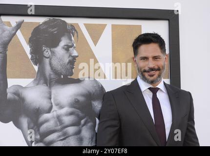 Joe Manganiello alla prima mondiale di "Magic Mike XXL" tenutasi al TCL Chinese Theatre di Hollywood, USA il 25 giugno 2015 Foto Stock