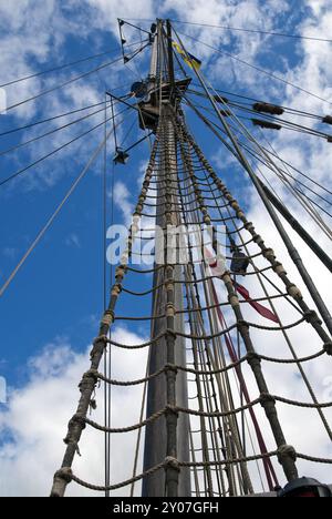 Albero principale di una nave a vela Foto Stock