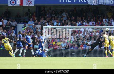 Londra, Regno Unito. 1 settembre 2024. Il punteggio di Eberechi Eze di Crystal Palace è di 1-1 punti durante la partita di Premier League allo Stamford Bridge, Londra. Il credito per immagini dovrebbe essere: Paul Terry/Sportimage Credit: Sportimage Ltd/Alamy Live News Foto Stock