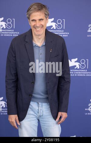 News - sono ancora qui - Ainda Estou Aqui Photocall - il 81° Direttore della Mostra Internazionale d'Arte cinematografica di Venezia Walter Salles partecipa al photocall del film Ainda estou aqui i m ancora qui presentato in concorso durante la 81° Mostra Internazionale d'Arte cinematografica di Venezia al Lido di Venezia, il 1° settembre 2024. Foto: Cinzia Camela. Lido di Venezia Palazzo del Casinò Italia Copyright: XCinziaxCamelax/xLiveMediax LPN 1498890 Foto Stock