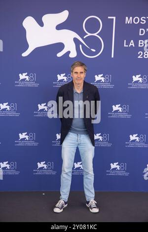 News - sono ancora qui - Ainda Estou Aqui Photocall - il 81° Direttore della Mostra Internazionale d'Arte cinematografica di Venezia Walter Salles partecipa al photocall del film Ainda estou aqui i m ancora qui presentato in concorso durante la 81° Mostra Internazionale d'Arte cinematografica di Venezia al Lido di Venezia, il 1° settembre 2024. Foto: Cinzia Camela. Lido di Venezia Palazzo del Casinò Italia Copyright: XCinziaxCamelax/xLiveMediax LPN 1498926 Foto Stock