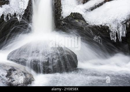 Ruscello invernale, riserva naturale di Dundret, Gaellivare, Norrbotten, Lapponia, Svezia, ottobre 2016, Europa Foto Stock