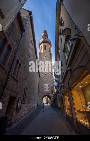 Chiesa di San Martino per le strade di Cochem sul fiume Mosella, Germania Foto Stock