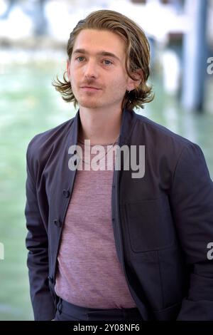 Venezia, Italia. 1 settembre 2024. VENEZIA, ITALIA - 01 SETTEMBRE: Austin Abrams è presente alla 81a Mostra Internazionale d'Arte cinematografica di Venezia il 1° settembre 2024 a Venezia. (Foto di Stephane Cardinale credito: dpa/Alamy Live News Foto Stock