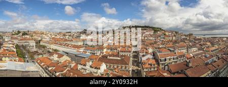 Lisbona portogallo vista aerea panorama dello skyline della città di Lisbona quartiere Baixa Foto Stock