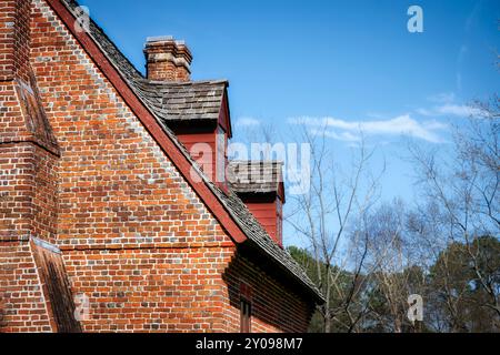 La Lynnhaven House coloniale, costruita nel 1725 e iscritta nel National Register of Historic Places, si trova a Virginia Beach, Virginia. Foto Stock