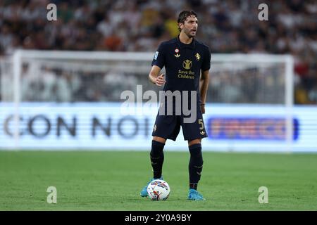 Torino, Italia. 1 settembre 2024. Manuel Locatelli della Juventus FC in azione durante la partita di serie A tra la Juventus FC e la Roma all'Allianz Stadium il 1° settembre 2024 a Torino. Crediti: Marco Canoniero/Alamy Live News Foto Stock