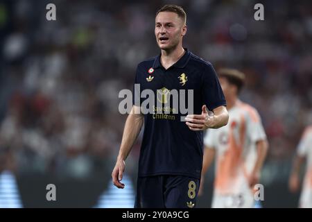 Torino, Italia. 1 settembre 2024. Teun Koopmeiners della Juventus FC guarda durante la partita di serie A tra la Juventus FC e la Roma allo stadio Allianz il 1° settembre 2024 a Torino. Crediti: Marco Canoniero/Alamy Live News Foto Stock