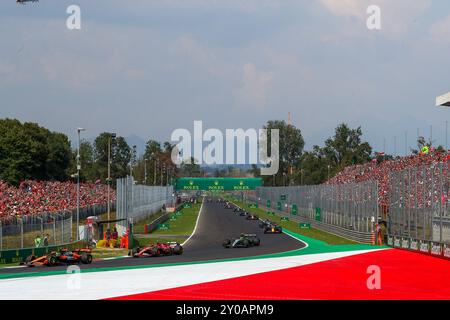 PARTENZA DELLA GARA - nel corso del Rade Day, domenica 1 settembre, di Formula 1 Pirelli Gran Premio d'Italia 2024, in programma presso l'autodromo Nazionale di Monza a Monza (MB) Italia - dal 29 agosto al 1 settembre 2024 Foto Stock