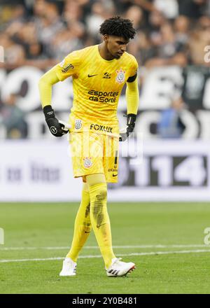 San Paolo, Brasile. 1 settembre 2024. Calcio - Campionato brasiliano - Corinthians x Flamengo - Neo Quimica ArenaStadium. Hugo Souza di Corinthians durante in azione il match Credit: Vilmar Bannach/Alamy Live News Foto Stock