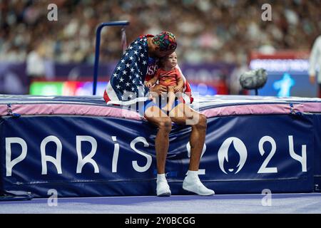 Roderick Townsend del Team United States vince l'oro nel salto in alto maschile T47 durante la Para Athletics delle Paralimpiadi di Parigi 2024, domenica, Septembe Foto Stock