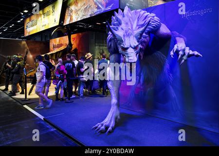 Stand of Mandragora, un pittoresco e senza speranza universo dark fantasy, la fiera Gamescom, la più grande fiera al mondo per giochi per computer e co Foto Stock