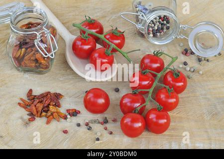 Panicola di pomodori con varie spezie Foto Stock