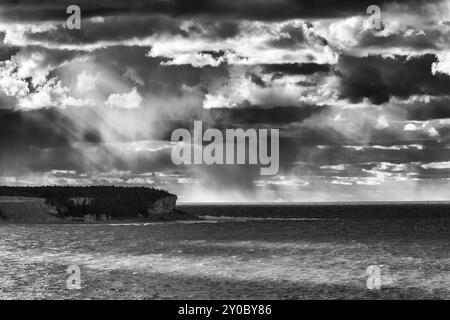 Paesaggio costiero, riserva naturale Hall-Hangvar, Gotland, Svezia, settembre 2013, Europa Foto Stock