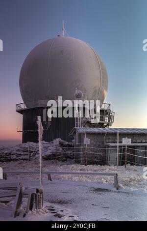 Sistema radar sul Grosser Arber Foto Stock