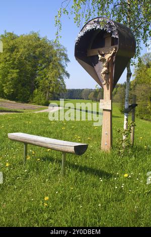 Santuario a lato della strada nell'alta Baviera Foto Stock