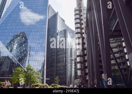 Londra, Regno Unito. 30 agosto 2024. Visione generale degli edifici aziendali nella City di Londra, il quartiere finanziario della capitale, dato che i nuovi piani governativi potrebbero dare ai dipendenti la possibilità di lavorare meno giorni alla settimana per ore più lunghe . Credito: Vuk Valcic/Alamy Foto Stock