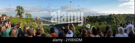 Bristol Balloon Festival 2024 visto da Clifton Downs Foto Stock