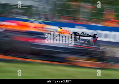 Max Verstappen dei Paesi Bassi alla guida del (1) Oracle Red Bull Racing RB20 durante la Formula 1 - Pirelli Gran Premio d'Italia 2024 - gara, Campionato di Formula 1 a Monza, Italia, 1 settembre 2024 Foto Stock