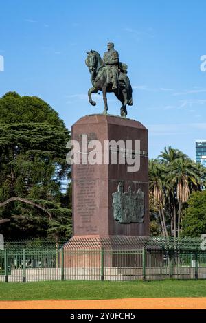 Statua del generale Juan Manuel de Rosas in Piazza Sindaco Seeber nel quartiere Palermo di Buenos Aires, Argentina. Foto Stock