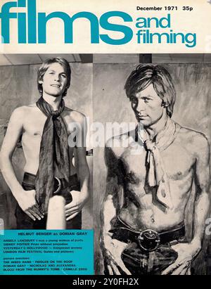 Film e riprese dicembre 1971 - copertina della rivista d' epoca - fotografa sconosciuto - trascrizione di testo [ dicembre 1971 35p film e riprese HELMUT BERGER nel ruolo di DORIAN GREY ANGELA LANSBURY ero una giovane donna di parti SIDNEY POITIER Pride senza pregiudizio IERI HOLLYWOOD donne pericolose LONDRA FILM FESTIVAL Guide e plotures foto anteprime LA MANO ASSUNTA IDDLER SUL TETTO DORIAN GRIGIO NICHOLAS E ALEXANDRA SANGUE DALLA TOMBA DELLA MUMMIA CAMILLE 2000 ] PER USO EDITORIALE Foto Stock