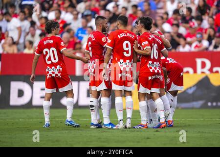 Ivan Martin del Girona FC celebra un gol durante il campionato spagnolo, la Liga EA Sports, partita di calcio giocata tra Siviglia FC e Girona FC allo stadio Ramon Sanchez-Pizjuan il 1 settembre 2024, a Siviglia, Spagna. Foto Joaquin Corchero / Spagna DPPI / DPPI Foto Stock