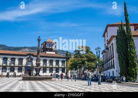 Funchal City Hall, Madeira, costruito nel 1758, lo storico palazzo funge da Municipio Foto Stock