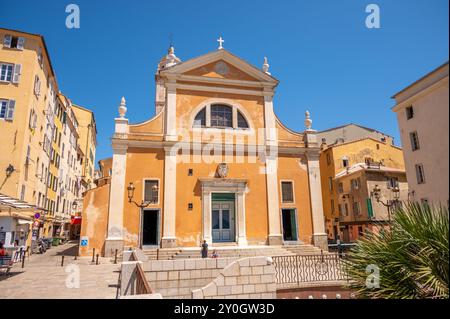 Ajaccio, Francia - 8 agosto 2024: Esterno della cattedrale di Santa Maria Assunta ad Ajaccio, Corsica. Foto Stock