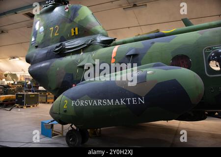 Goteborg, Svezia - 24 settembre 2022: Boeing Vertol CH-46 elicottero militare svedese in mostra ad Aeroseum Foto Stock