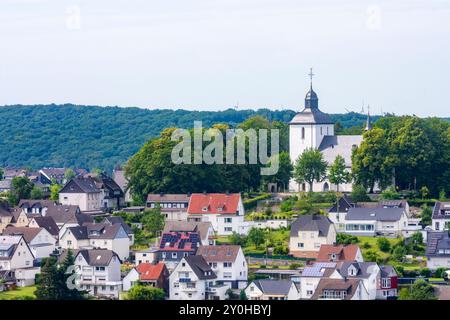 Warstein: Alte Kirche St. Pankratius und Sebastian (Vecchia Chiesa di S. Pancras e Sebastiano) a Sauerland, Nordrhein-Westfalen, Renania settentrionale-Vestfalia Foto Stock